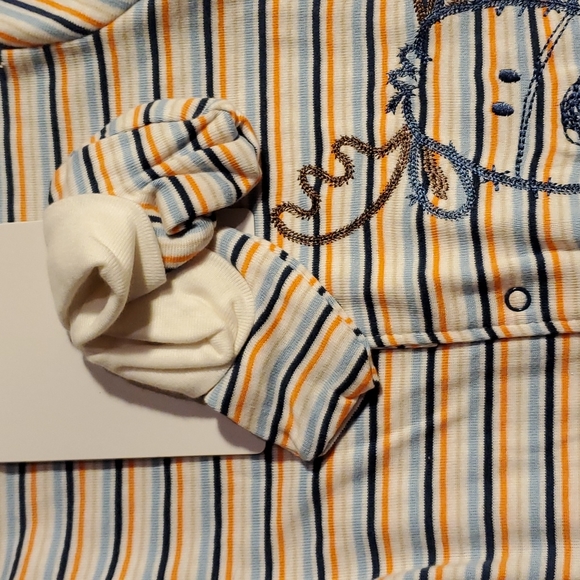 Infant 0-3months set - Picture 4 of 4